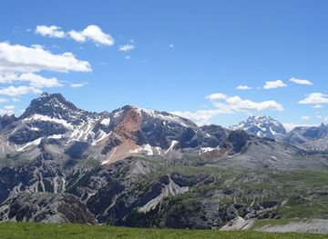 italy/alta-via-1/attraction/sasso-rosso-di-braies