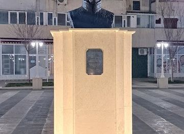 romania/focsani/attraction/statuia-lui-alexandru-ioan-cuza