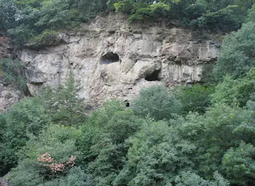Arsena’s Cave