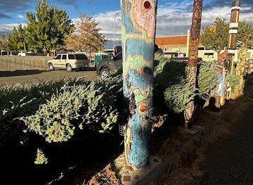 washington/central-washington/attraction/dick-and-jane-s-spot