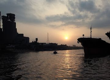 bangladesh/madhupur-tract/attraction/munshiganj-launch-ghat