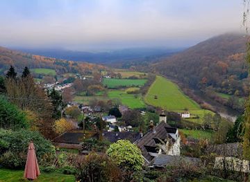 united-kingdom/monmouthshire/attraction/cleddon-shoots