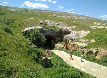 turkiye/isauria/attraction/bazda-cave