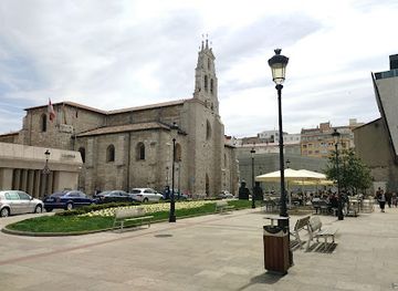 spain/burgos/attraction/gigantillos-y-gigantones