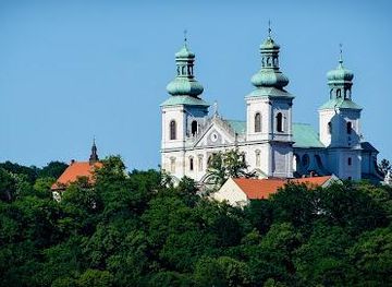 poland/krakow/attraction/church-of-the-assumption-of-the-blessed-virgin-mary