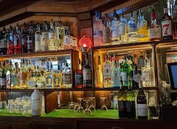 california/san-lorenzo/attraction/vesuvio-cafe