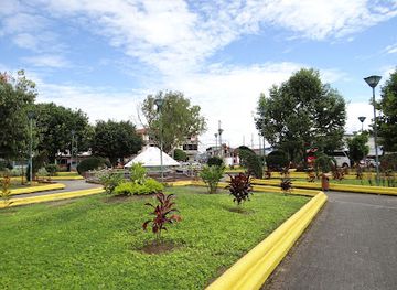 ecuador/oriente/attraction/parque-central-de-archidona