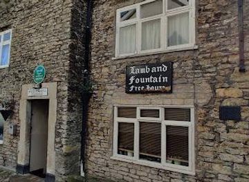 united-kingdom/bristol/attraction/the-lamb-fountain