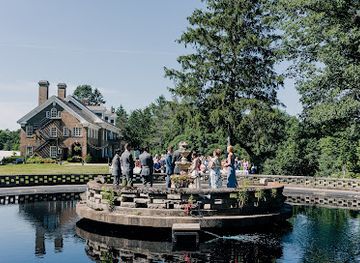 michigan/saugatuck/attraction/dorr-e-felt-mansion