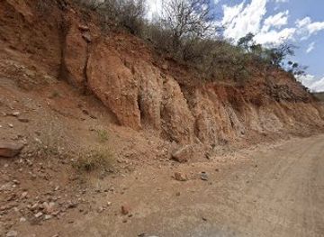 kenya/lake-bogoria/attraction/chepkararat-adventure