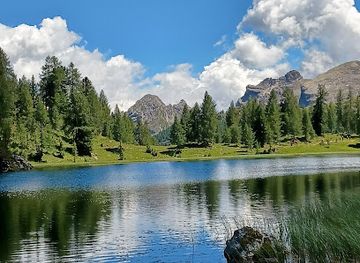 italy/cortina-d-ampezzo/attraction/trailhead-hiking-track-437