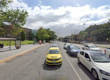 mexico/queretaro/centro-historico/attraction/escultura-a-la-tolerancia