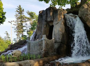 maine/acadia-national-park/attraction/pirate-s-cove-adventure-golf