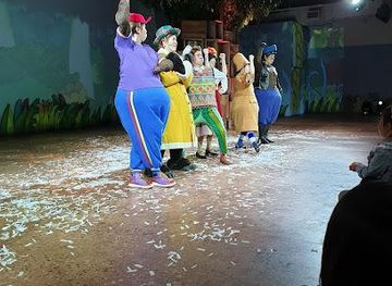 PLAYZ LOUNGE 플레이즈 라운지