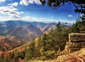 bulgaria/chepelare/attraction/reysa-rock-formation