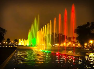 peru/callao/attraction/fuente-de-la-fantasia