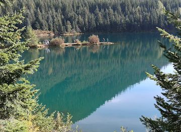 washington/snoqualmie-pass/attraction/gold-creek-pond-trailhead