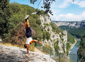 france/ardèche-gorges/attraction/grotte-de-la-madeleine