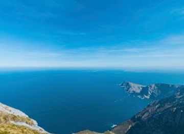 ireland/achill-island/attraction/croaghaun-southwest-top