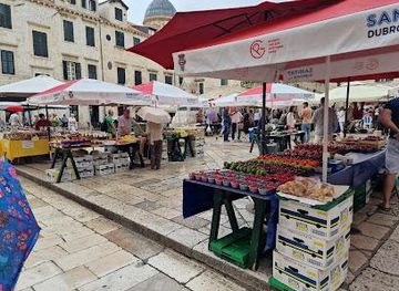 croatia/dubrovnik/attraction/gunduliceva-poljana-market