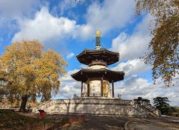 united-kingdom/windsor/attraction/the-london-peace-pagoda