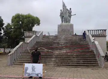 Place du Souvenir, ex Place des Martyrs
