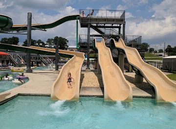 south-carolina/columbia-riverfront-park/attraction/palmetto-falls-water-park