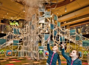 arkansas/pinnacle-mountain-state-park/attraction/museum-of-discovery