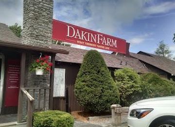 vermont/smugglers-notch-state-park/attraction/dakin-farm