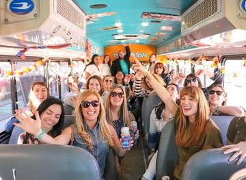 texas/austin/attraction/twisted-texas-tour