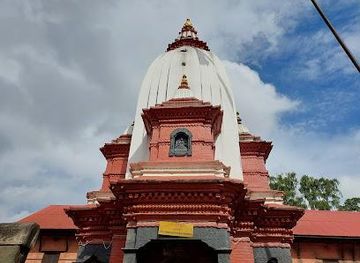 nepal/bhaktapur/attraction/gorakhnath-temple
