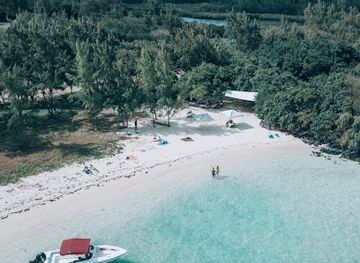 mauritius/belle-mare/attraction/excursions-activities-5-islands-speed-boat-tour-visit-mauritius