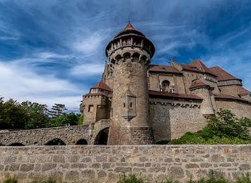 austria/vienna/attraction/kreuzenstein-castle