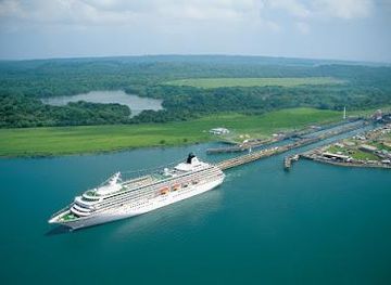 panama/panama-city/attraction/panama-canal-tours