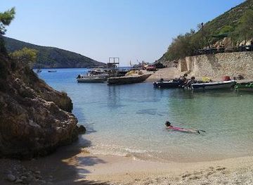 greece/zakynthos/attraction/anafonitria-porto-vromi