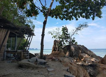 thailand/koh-phangan/attraction/pirate-beach-koh-phangan