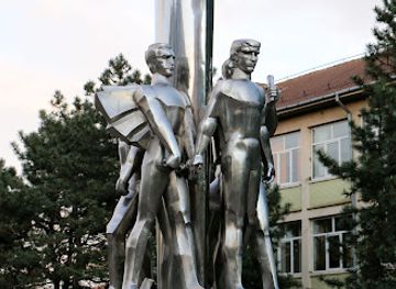 romania/drobeta-turnu-severin/attraction/obelisc-landscape-park