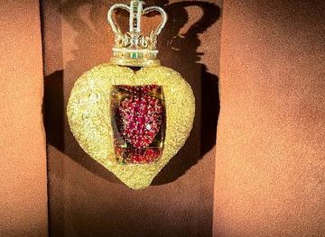 spain/girona/attraction/dali-jewels-collection