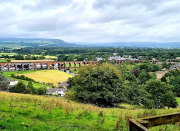 united-kingdom/north-west-england/attraction/whalley-viaduct