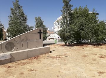 cyprus/governor-s-beach/attraction/monument-for-the-121-deaths-of-the-plane-crash-in-grammatiko