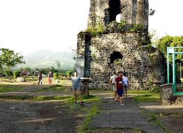 philippines/bicol-region/attraction/hoyop-hoyopan-cave