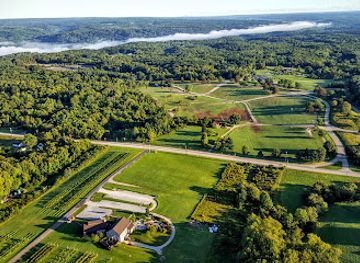 ohio/cuyahoga-valley-national-park/attraction/sarah-s-vineyard