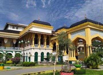 indonesia/medan/attraction/istana-maimun