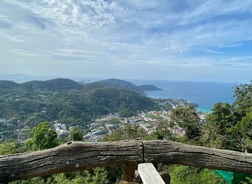 thailand/phuket-province/attraction/pantai-haad-laem-sing