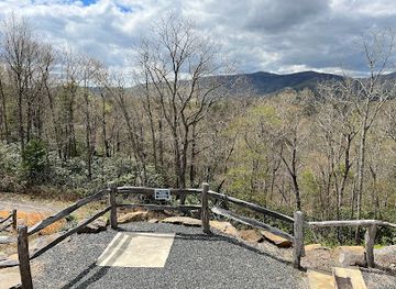 north-carolina/uwharrie-national-forest/attraction/mayland-earth-to-sky-park