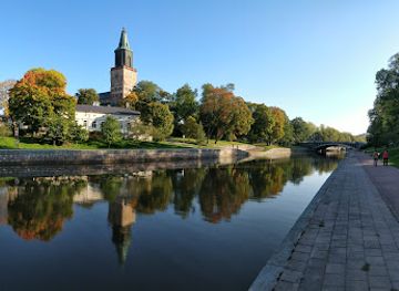 finland/varsinais-suomi-southwest-finland/attraction/lonnrot-s-park-lonnrotinpuisto-lonnrotsskvaren
