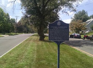 connecticut/west-hartford/attraction/boulevard-west-hartford-monument