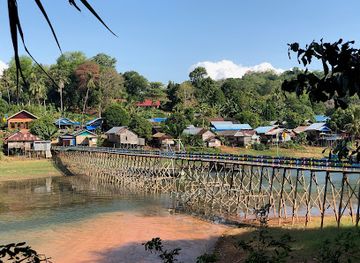 indonesia/kalimantan/attraction/pine-island-aranio