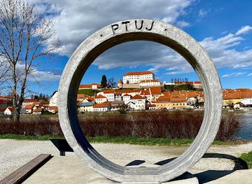 slovenia/drava/attraction/turisticni-okvir-najvecja-aluminijasta-skulptura-v-evropi