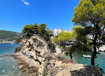greece/skiathos/attraction/viewpoint-near-plakes-beach